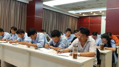 江阴市公交公司 精准发力驾驶员复训，提升道路货物运输从业资格培训实效